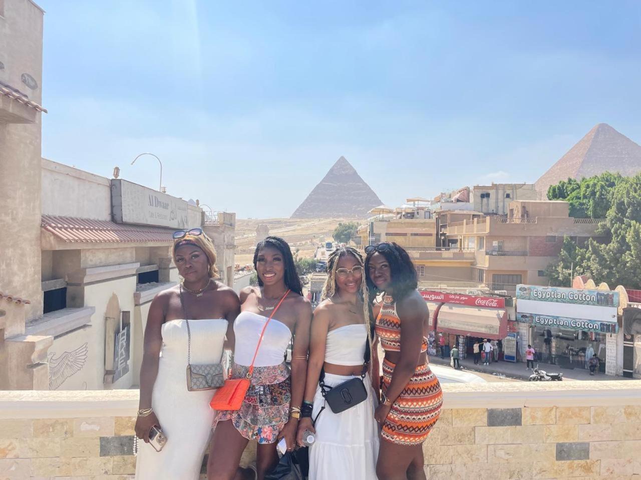 Sphinx Palace Pyramids View Inn Kafret el-Gabal Exteriör bild